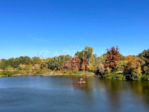 будинок за адресою Лютнева вул.