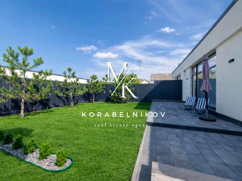 будинок за адресою Шкільна вул., 44