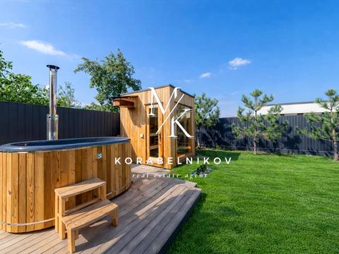 будинок за адресою Шкільна вул., 44