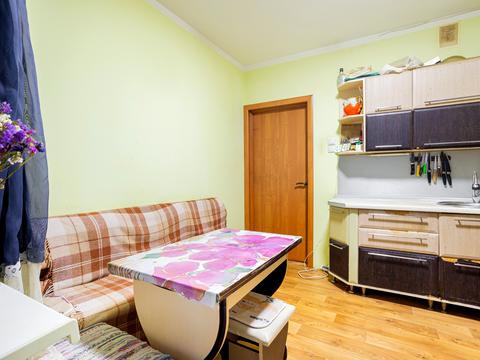 квартира за адресою Милославська вул., 2