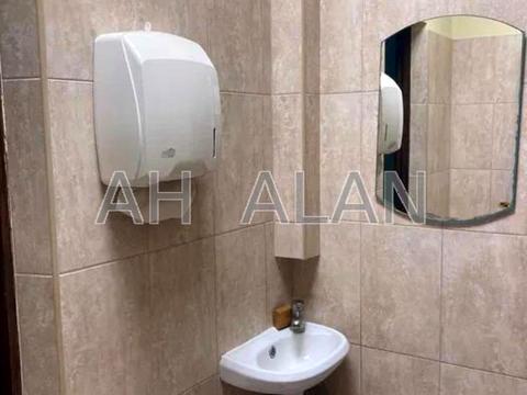 комерційна за адресою Антоновича вул. (Горького), 103-А