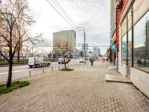 комерційна за адресою Тараса Шевченка бульв., 58