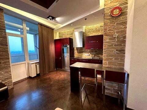 квартира за адресою Верховинна вул., 35