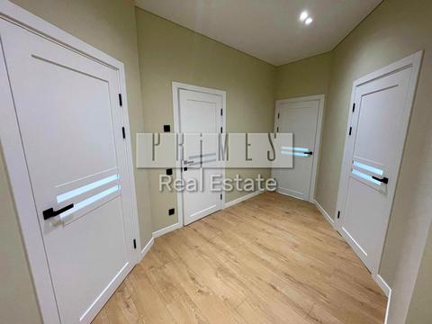 будинок за адресою Поезії вул. (Грибоєдова)