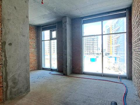 комерційна за адресою Академіка Заболотного вул., 1-Б