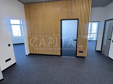 комерційна за адресою Київ, Берестейський просп. (Перемоги), 11 к3