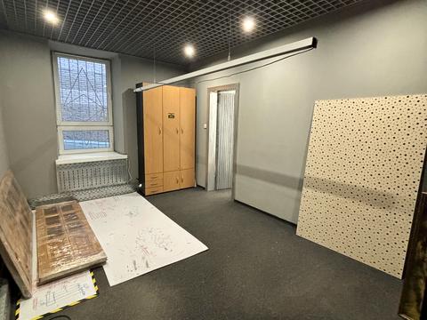 комерційна за адресою Шевченка вул., 55