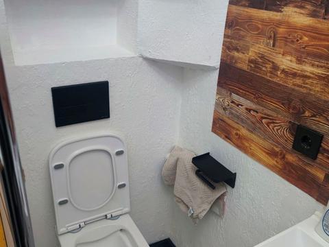 квартира за адресою Залізнична вул., 1А