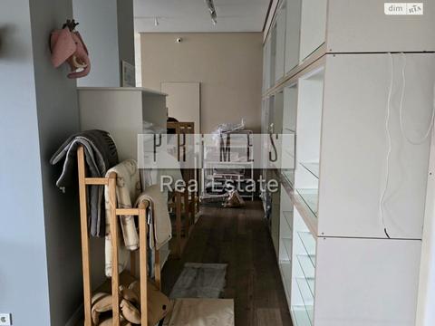 комерційна за адресою Миколи Міхновського бульв. (Дружби народів), 3