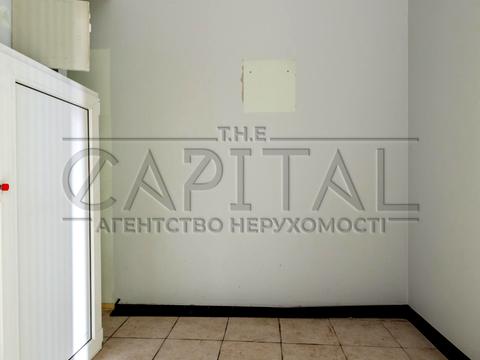 комерційна за адресою Тараса Шевченка бульв., 58