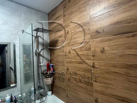 квартира за адресою Приозерний бульв., 6