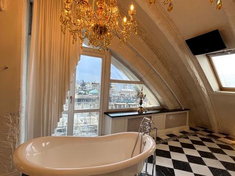 квартира за адресою Кропивницького вул., 8