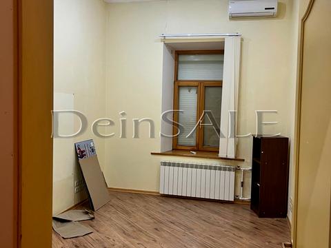 комерційна за адресою Київ, Володимирська вул., 6