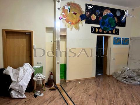 комерційна за адресою Київ, Володимирська вул., 6