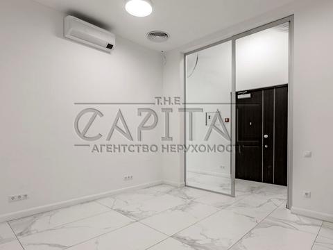 комерційна за адресою Лесі Українки бульв., 23