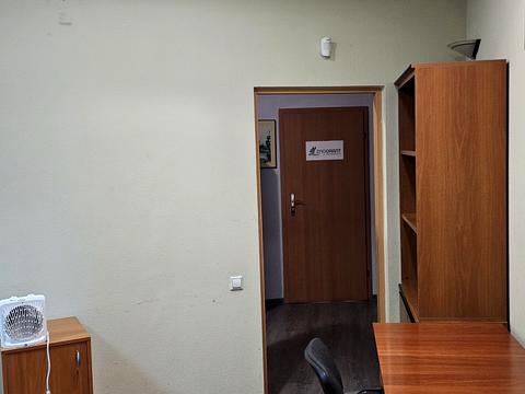 комерційна за адресою Михайла Гришка вул., 4а