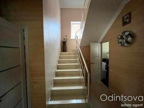 дом по адресу Л. Українки, 39