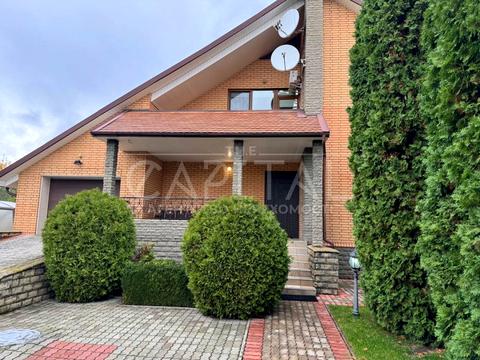 будинок за адресою смт. Козин, Київська вул.