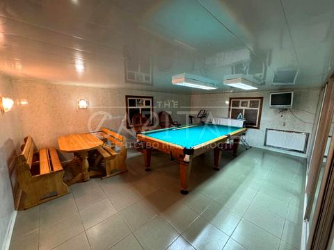 будинок за адресою смт. Козин, Київська вул.