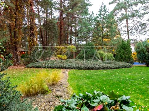 будинок за адресою Дружби вул., 1