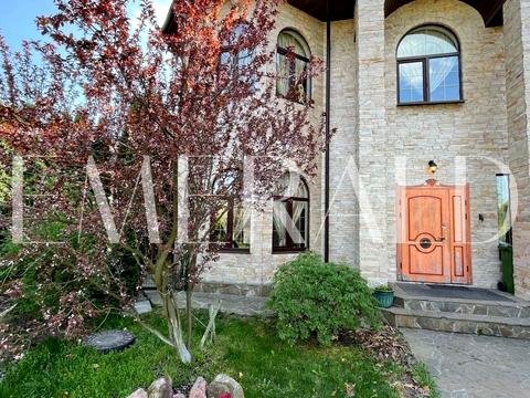 будинок за адресою с. Нові Безрадичі, Пісчана, 55Е