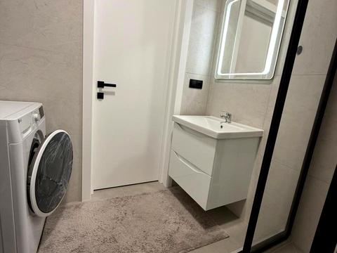 квартира за адресою Санаторна вул., (Будинок 4)