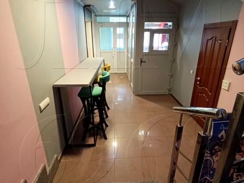 комерційна за адресою Київ, Левка Лук'яненка вул. (Маршала Тимошенка), 21к8