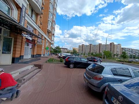 комерційна за адресою Київ, Левка Лук'яненка вул. (Маршала Тимошенка), 21к8