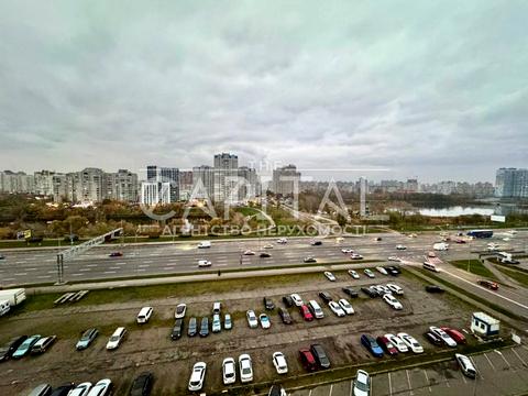 квартира за адресою Олександра Мишуги вул., 2