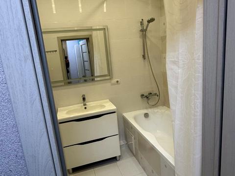 квартира за адресою Українська вул., 83б к.1-5