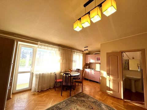 квартира по адресу Дмитрия Яворницкого просп. (Карла Маркса), 2-А