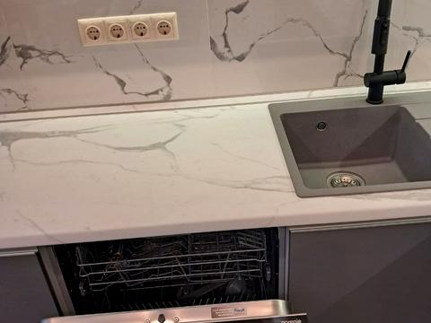 квартира за адресою Кучмин Яр пров. (Краснодонський), 4