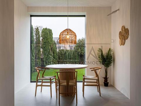 будинок за адресою смт. Козин, Київська вул.