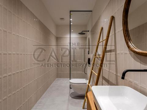 будинок за адресою смт. Козин, Київська вул.