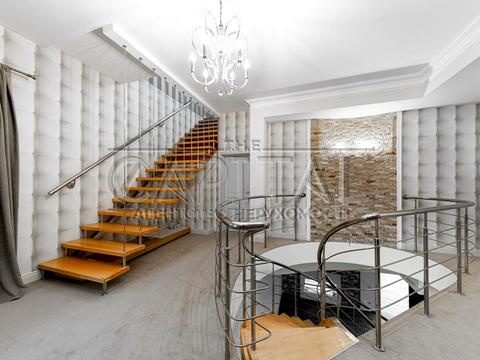 дом по адресу Локомотивная ул.