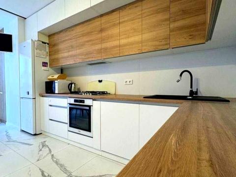 квартира за адресою Залізнична вул., 15