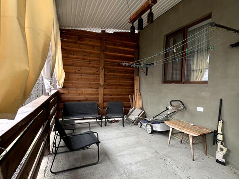 будинок за адресою смт. Великодолинське, Центральна вул.