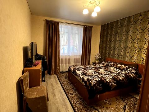 будинок за адресою смт. Великодолинське, Центральна вул.