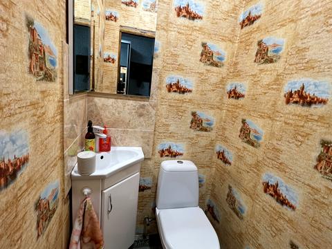 будинок за адресою смт. Великодолинське, Центральна вул.