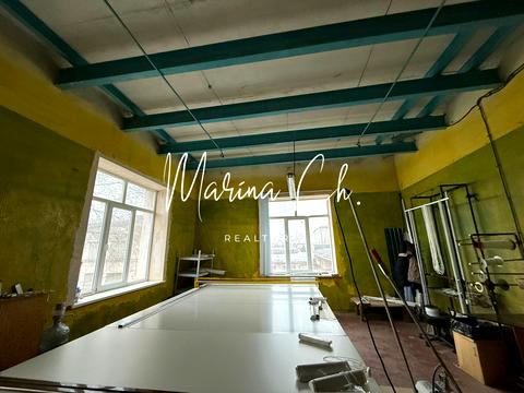 комерційна за адресою Робоча вул., 23в