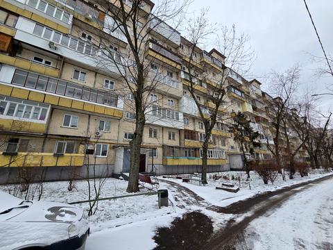 квартира за адресою Дніпровська набережна вул., 9-А