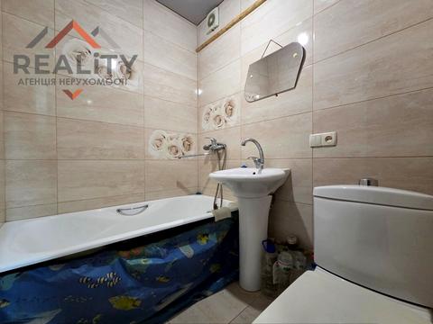 квартира за адресою В'ячеслава Чорновола вул. (Юрія Савченка), 82