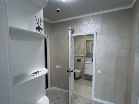 квартира за адресою Профсоюзна вул., 9-А