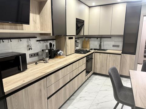 квартира за адресою Літературна вул. (Чехова), 27