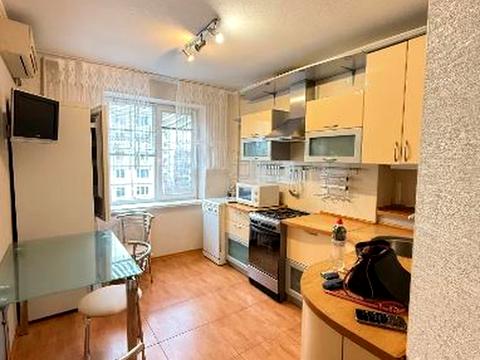 квартира за адресою Дніпро, Олександра Поля просп. (Кірова), 44-Б