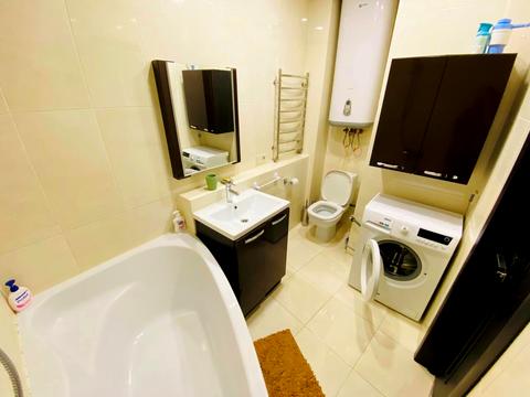 квартира за адресою Драгоманова вул., 1-Б