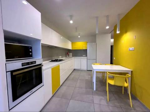 квартира по адресу Набережная Победы ул., 42