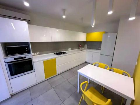 квартира по адресу Набережная Победы ул., 42