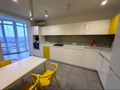 квартира по адресу Набережная Победы ул., 42