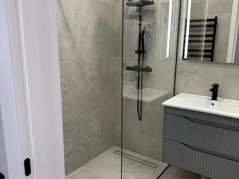 квартира за адресою Олександра Олеся вул., 5-А